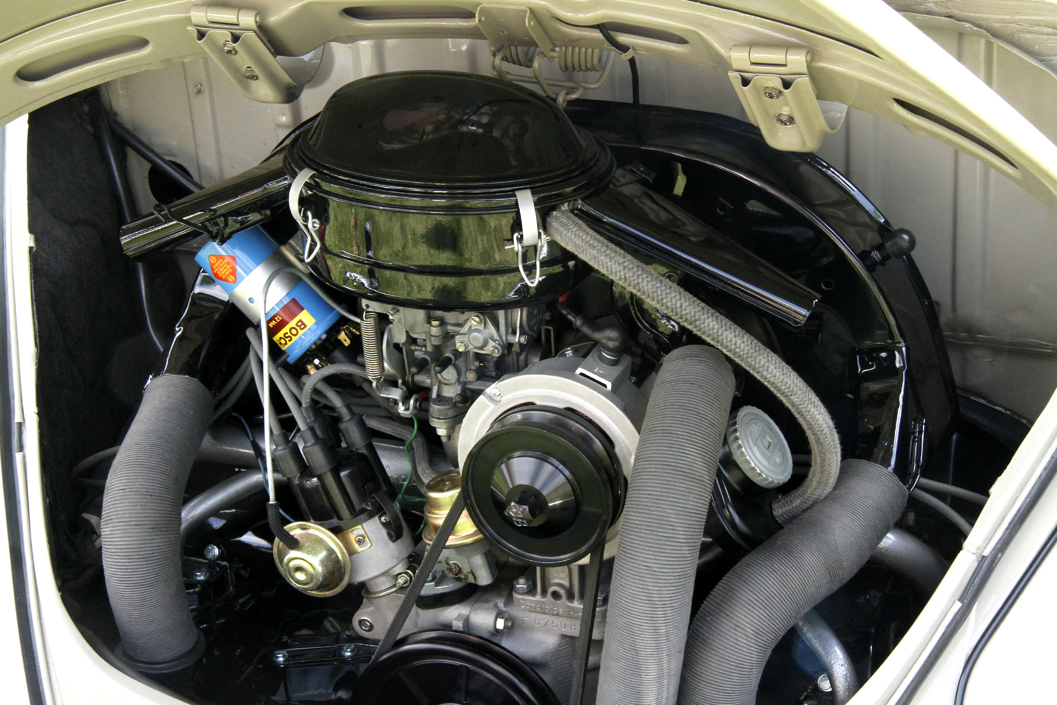 1967_VW_ENGINE__ALL_26_HP_AIR_COOLED